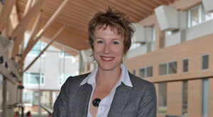 Northern Medical Program and Geography associate professor Dr. Sarah de Leeuw